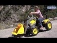 PEG PEREGO traktor z nakladačem  Maxi Excavator