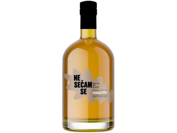 PIGMALION sadno žganje  Ne sečam se - rakija od šljive  0,7 l