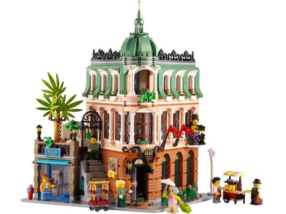 LEGO 10297 Icons: Butični hotel