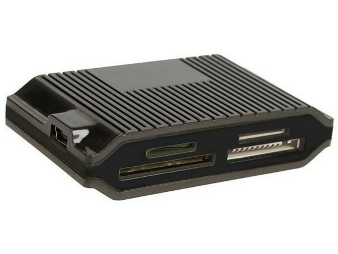 TRACER Čitalnik kartic  COMBO ALL-IN + 3x USB, črne barve CC-CR44149