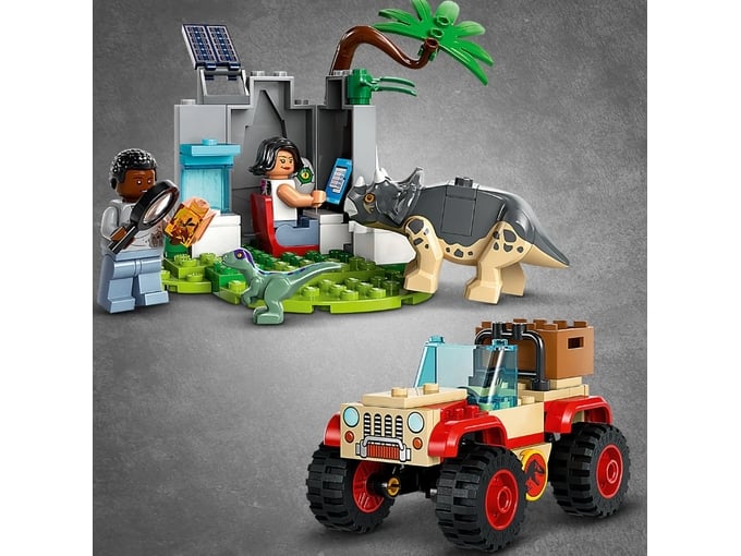 LEGO JURASSIC WORLD reševalno središče za dinozavrske mladiče 76963
